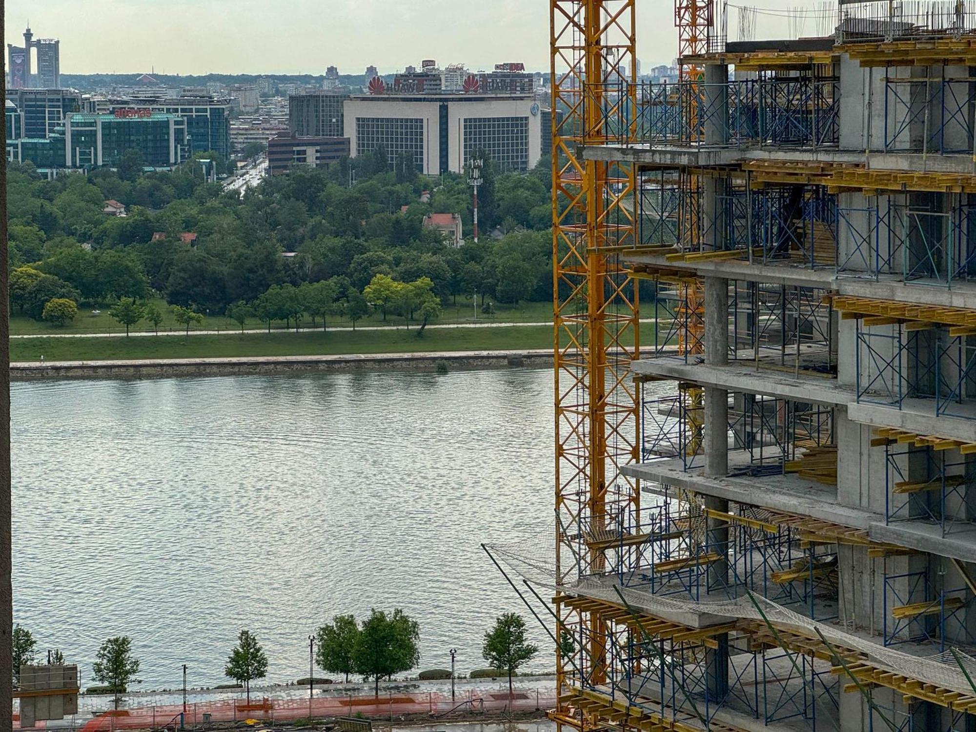 Апартаменты Belgrade Waterfront Haven Экстерьер фото